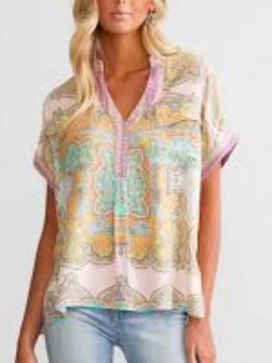 Daytrip Tops - Buckle | Daytrip Paisley Notch Neck Top